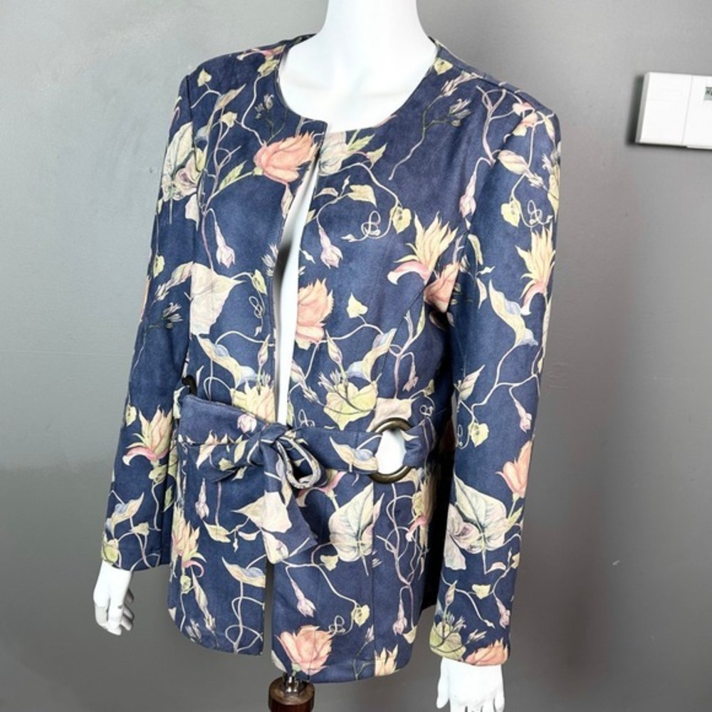 Kate & Mallory statement jacket medium blazer floral spring‎ Pastel Easter